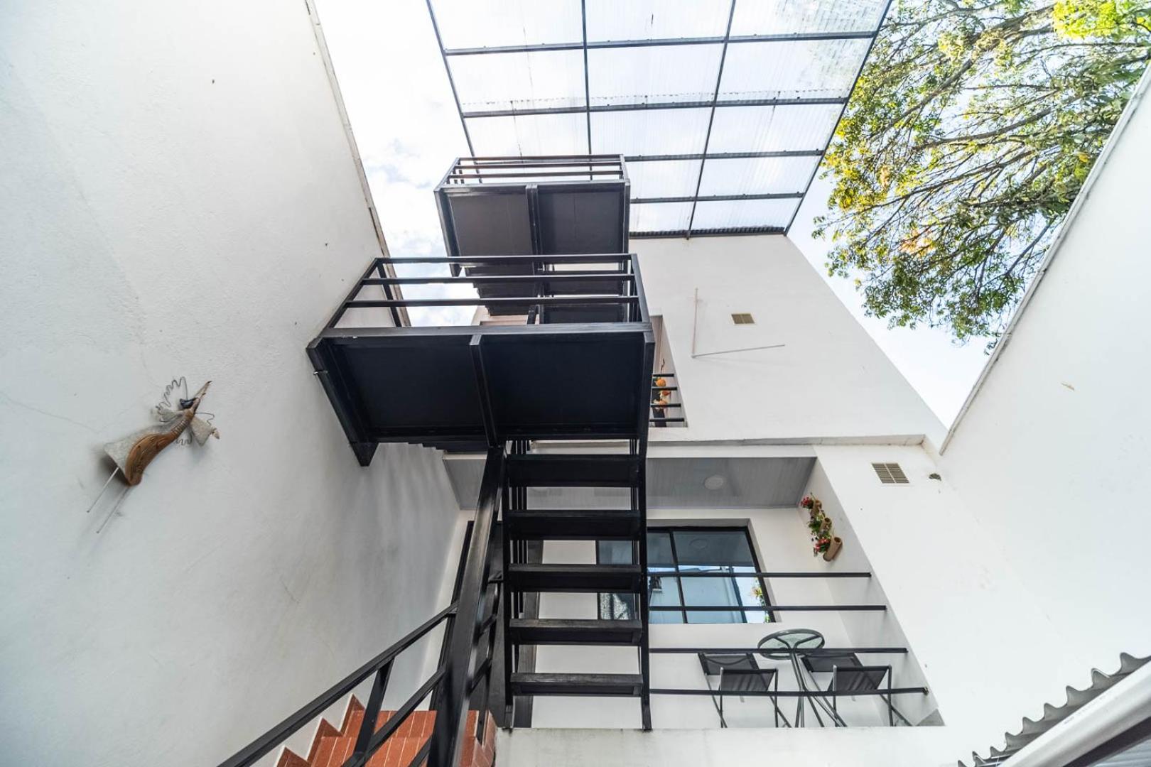 Hotel Edificio Santamarta Medellín Zewnętrze zdjęcie