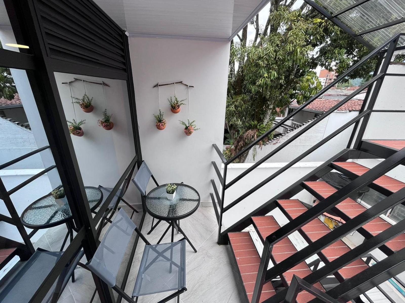 Hotel Edificio Santamarta Medellín Zewnętrze zdjęcie